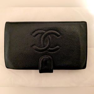 Chanel wallet